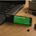 Disco Sólido SSD Western Digital Green 240GB M.2 NVMe PCIe 3.0 2400MB/s - Imagen 3